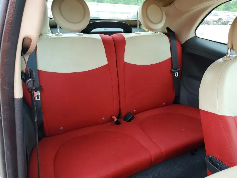 2015 FIAT 500 POP  