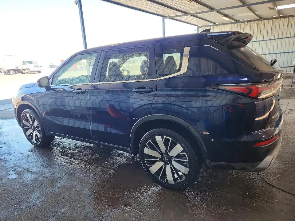 2025 MITSUBISHI OUTLANDER SE  