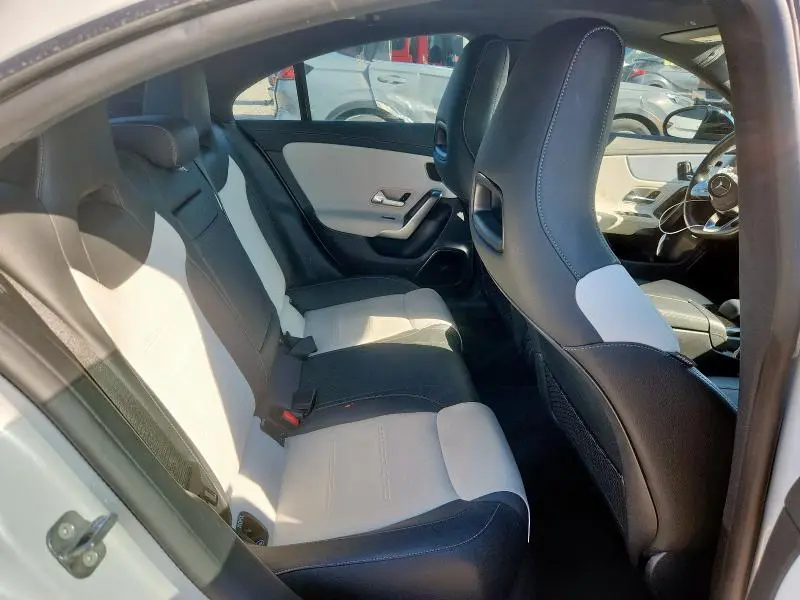 2023 MERCEDES-BENZ CLA 250  