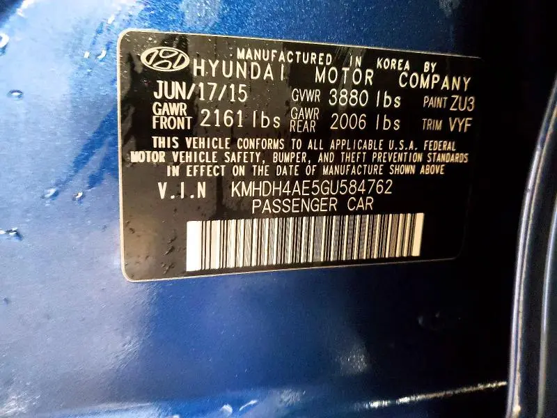 2016 HYUNDAI ELANTRA SE  