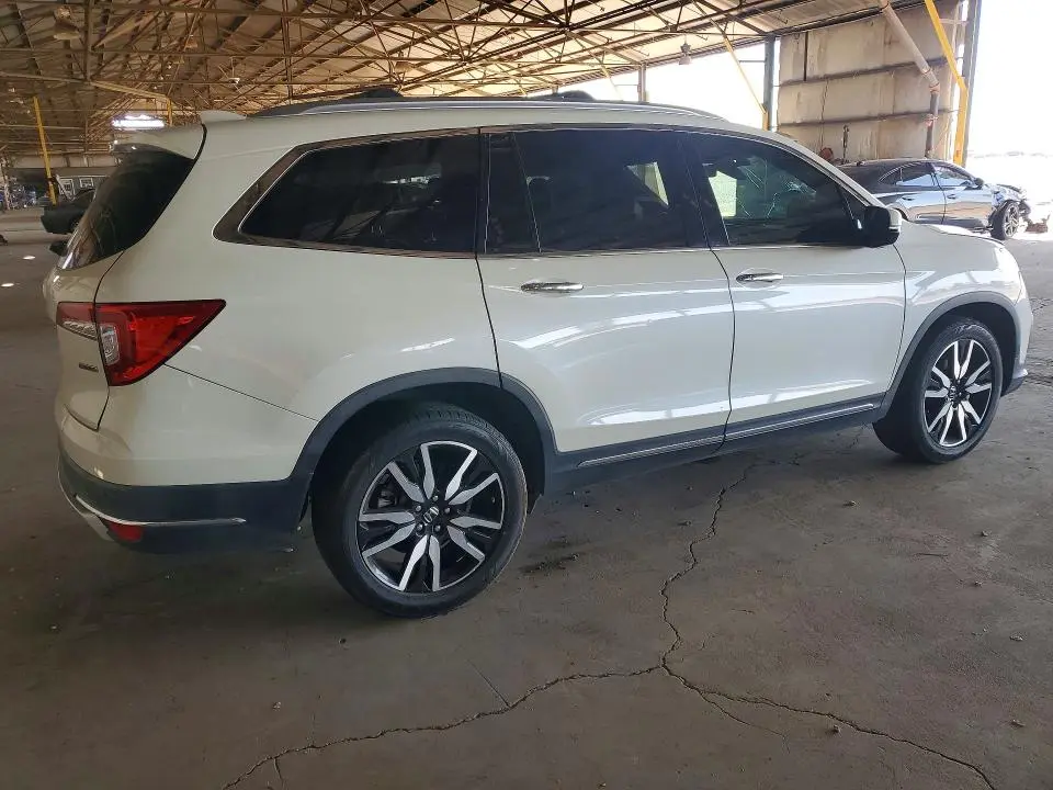 2019 HONDA PILOT TOURING  