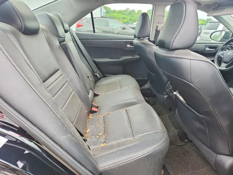 2017 TOYOTA CAMRY XLE  