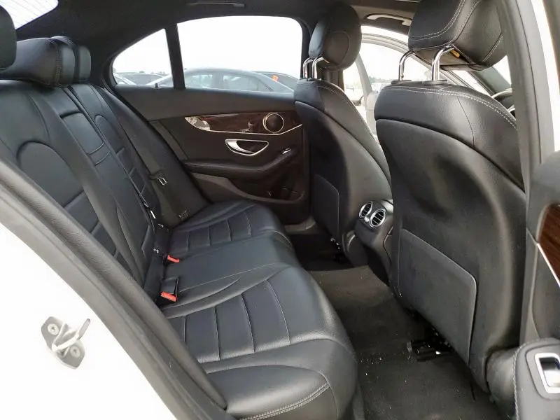 2019 MERCEDES-BENZ C 300  