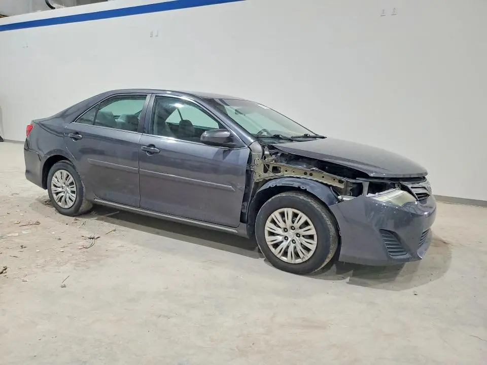2012 TOYOTA CAMRY LE  