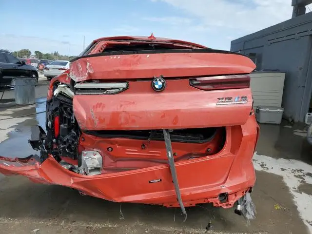 2021 BMW X6 M  