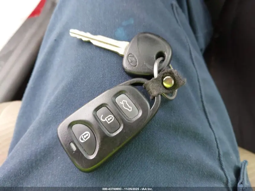 2013 HYUNDAI ELANTRA GLS/LIMITED