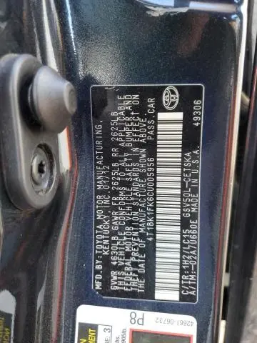 2012 TOYOTA CAMRY SE  