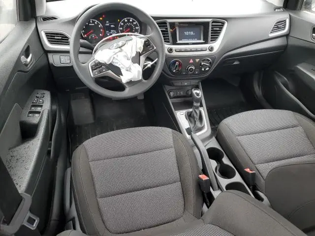 2022 HYUNDAI ACCENT SE  