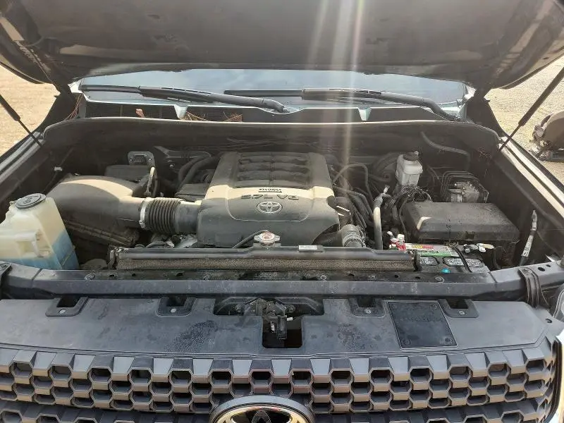 2021 TOYOTA TUNDRA CREWMAX SR5  