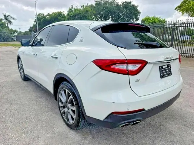 2018 MASERATI LEVANTE   