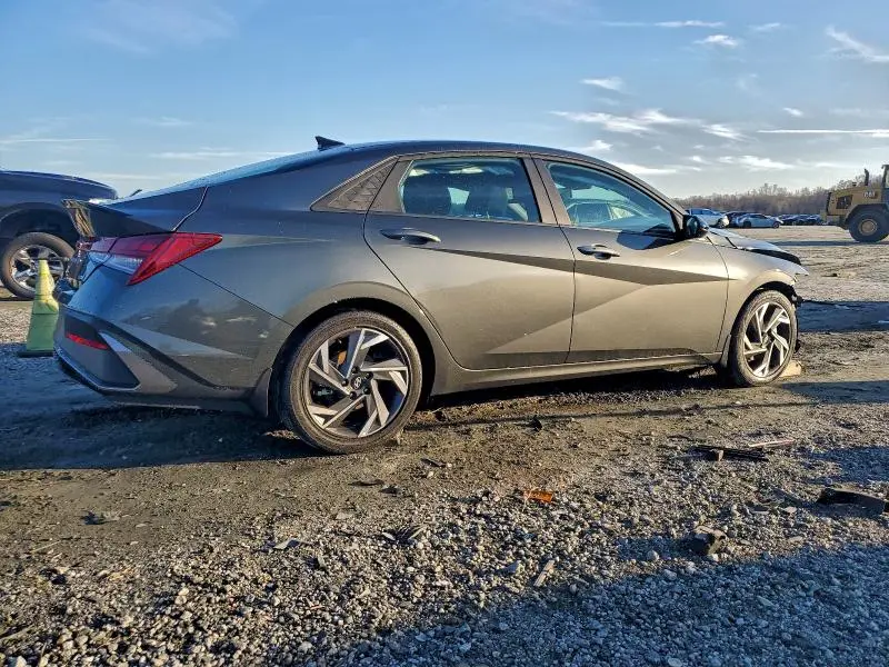 2025 HYUNDAI ELANTRA BLUE  