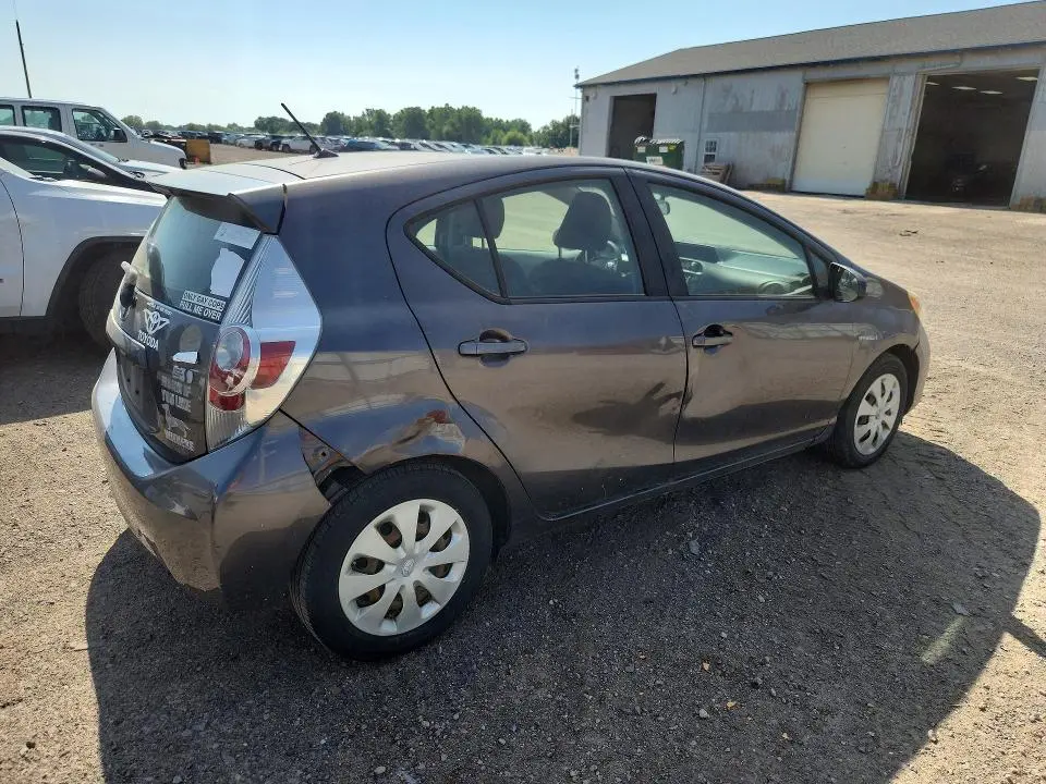 2013 TOYOTA PRIUS C TWO  