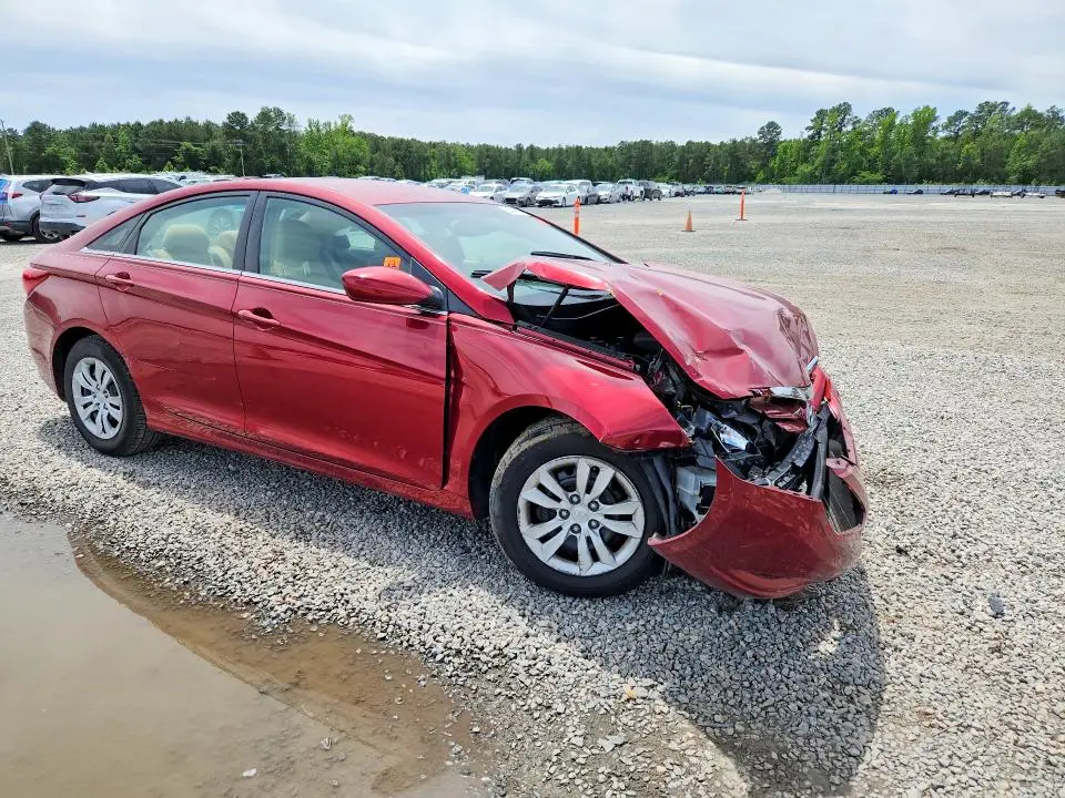 2012 HYUNDAI SONATA GLS  