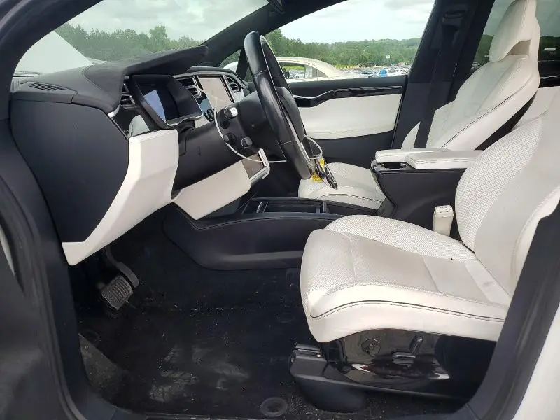 2016 TESLA MODEL X   