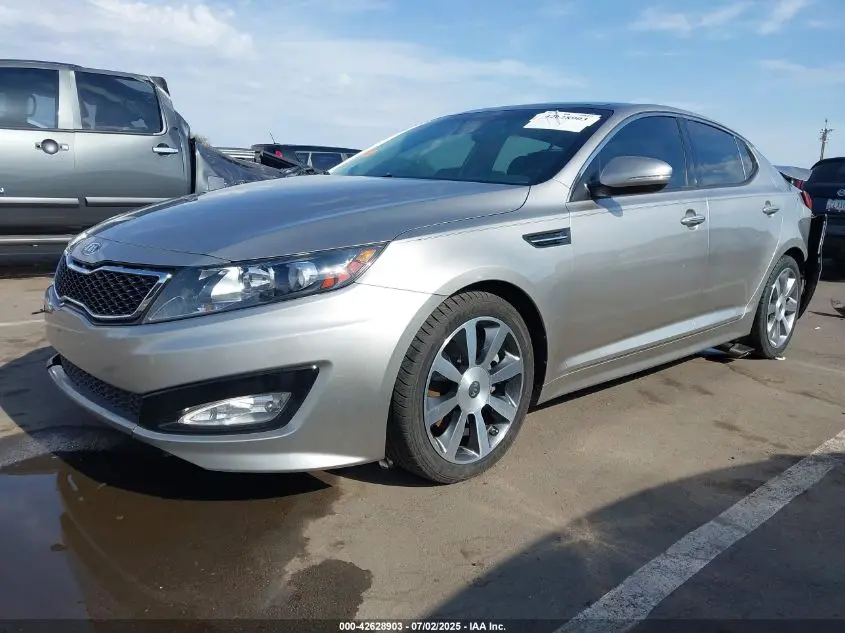 2011 KIA OPTIMA SX