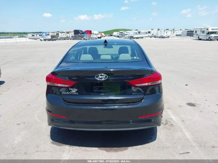 2017 HYUNDAI ELANTRA SE