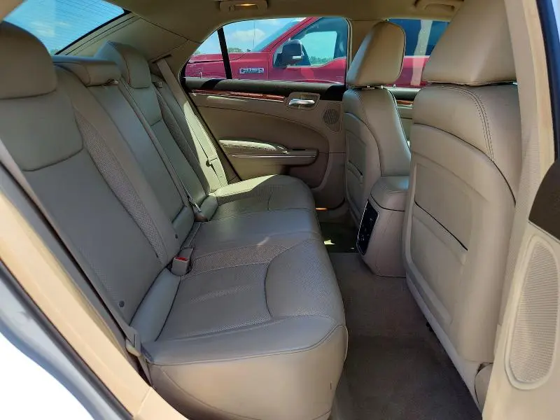 2013 CHRYSLER 300C   