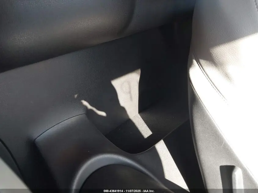 2018 NISSAN 370Z TOURING SPORT