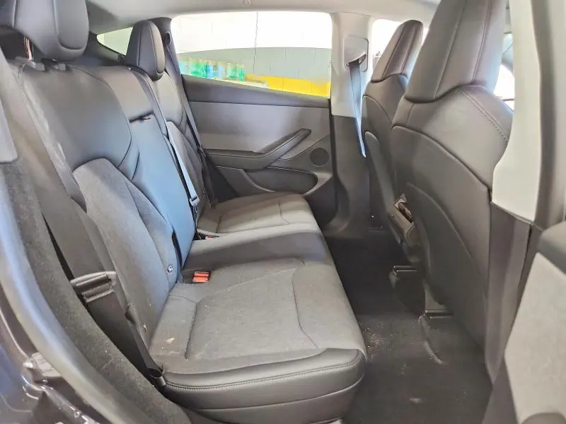 2026 TESLA MODEL Y   