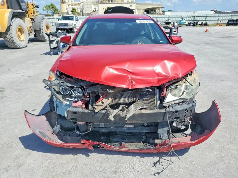 2014 TOYOTA CAMRY SE  
