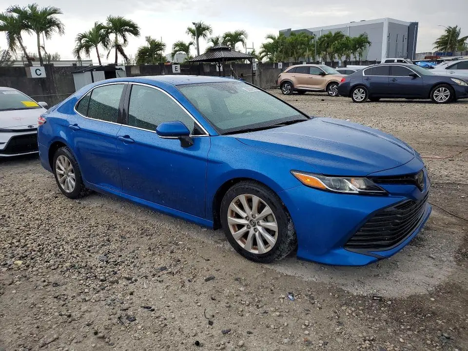 2019 TOYOTA CAMRY LE  