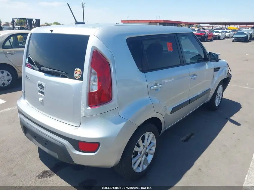 2012 KIA SOUL +