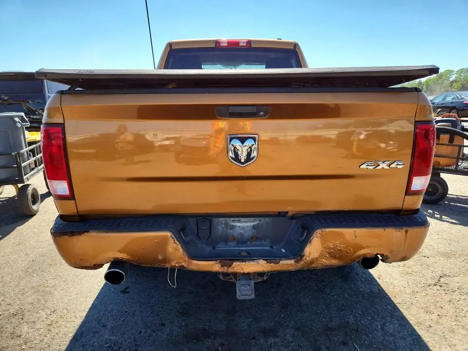2012 DODGE RAM 1500 ST  