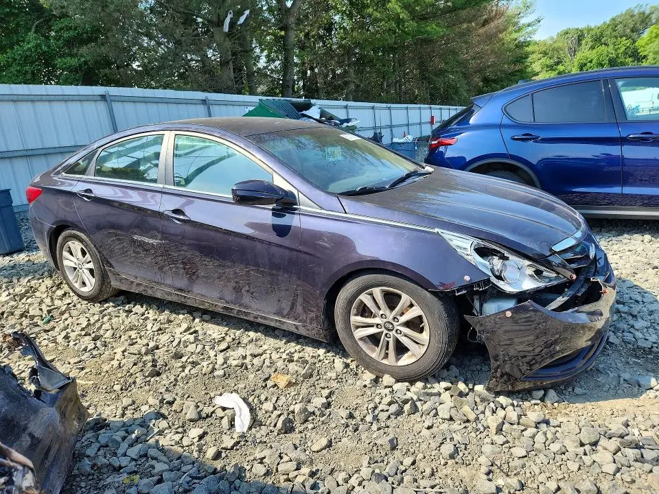 2011 HYUNDAI SONATA GLS  