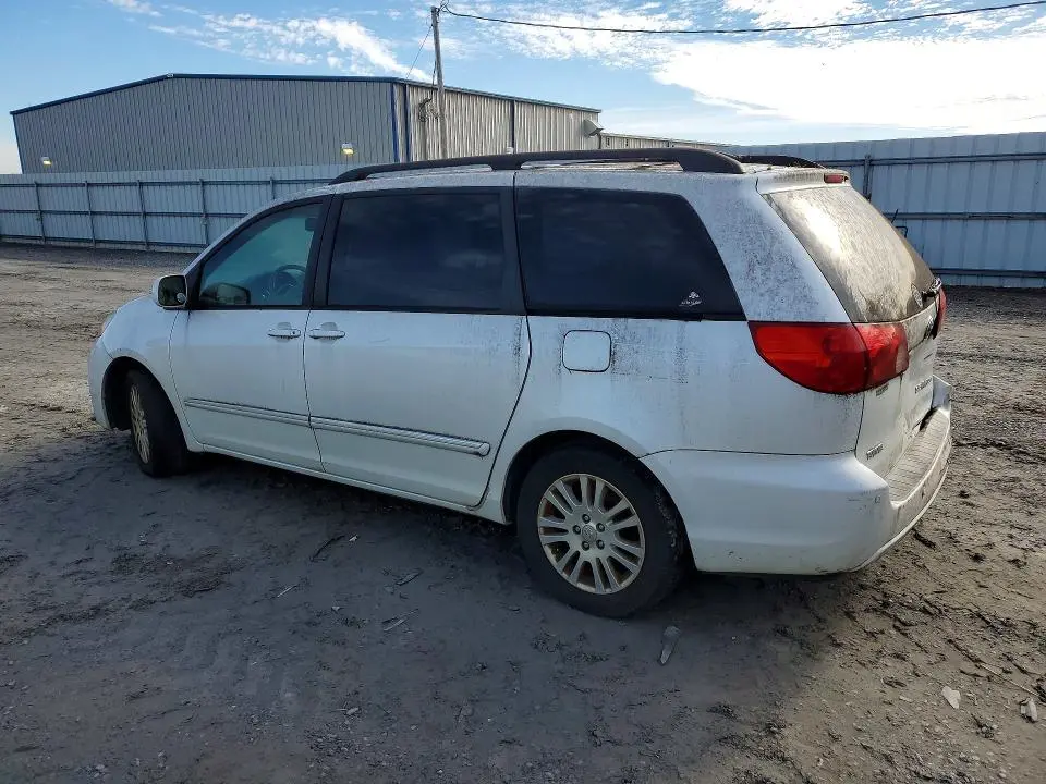 2010 TOYOTA SIENNA XLE LIMITED  