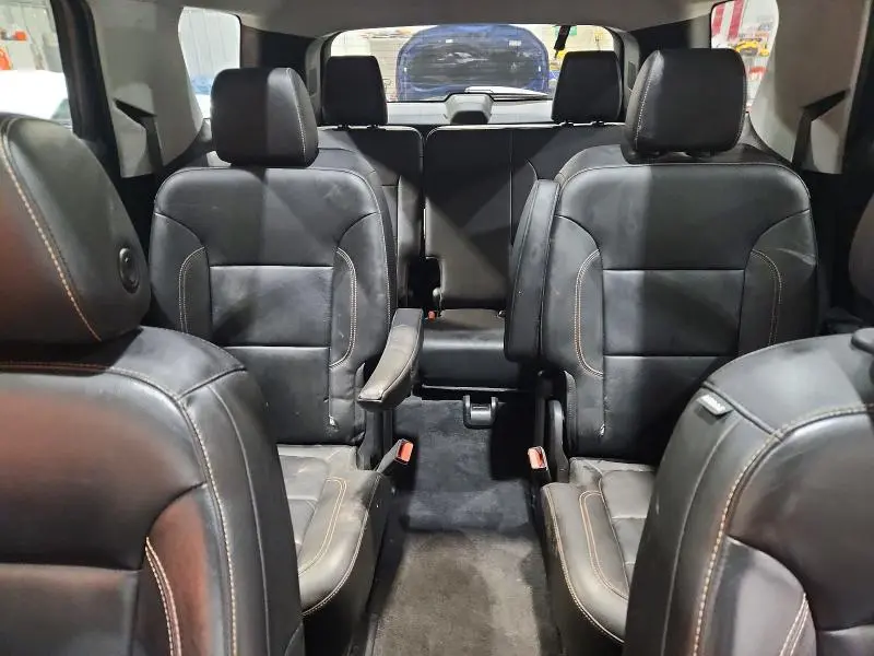 2020 CHEVROLET TRAVERSE LT  