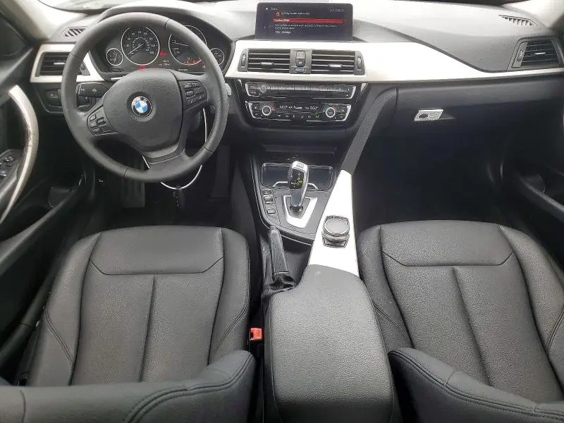 2018 BMW 320 XI  