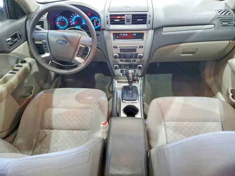 2011 FORD FUSION SE  