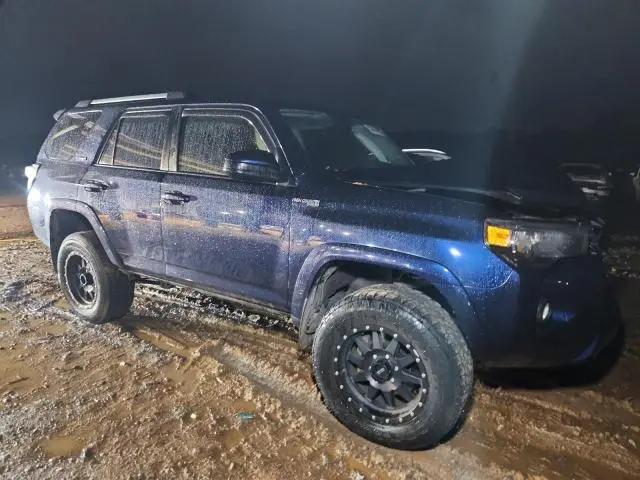 2019 TOYOTA 4RUNNER SR5  