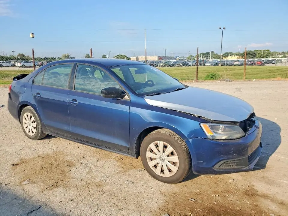 2014 VOLKSWAGEN JETTA   