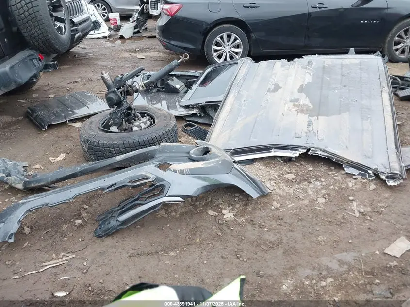 2020 JEEP WRANGLER UNLIMITED SAHARA 4X4