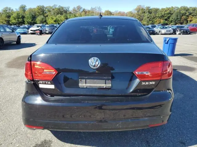 2011 VOLKSWAGEN JETTA SE  
