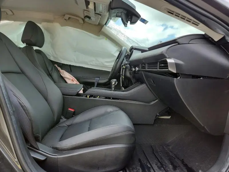 2024 MAZDA 3 SELECT SPORT  