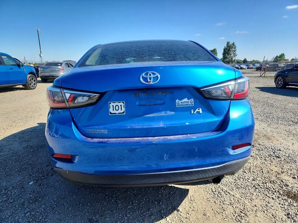 2018 TOYOTA YARIS IA BASE  