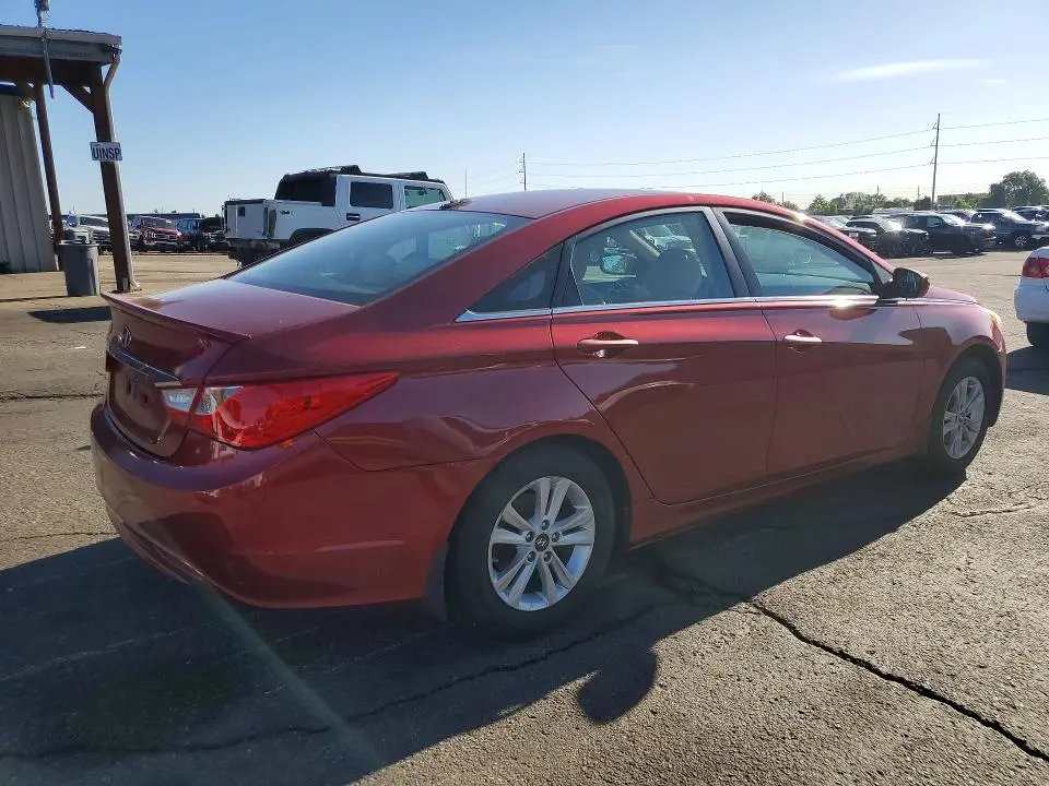 2013 HYUNDAI SONATA GLS  