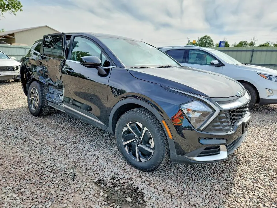 2023 KIA SPORTAGE LX  
