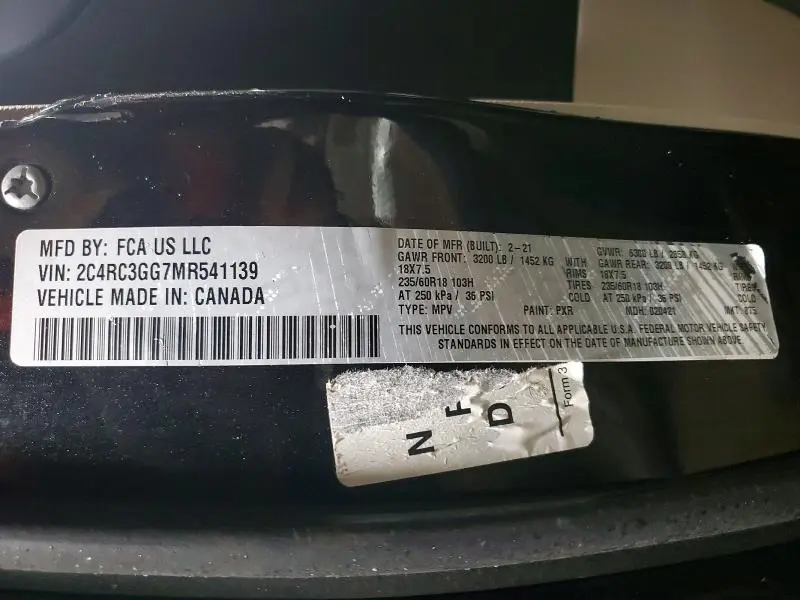 2021 CHRYSLER PACIFICA LIMITED  