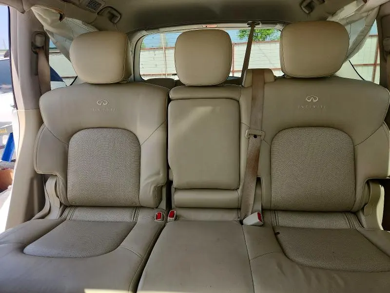 2011 INFINITI QX56 BASE  