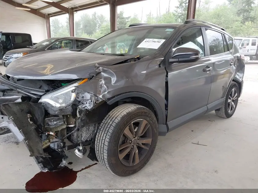 2017 TOYOTA RAV4 XLE