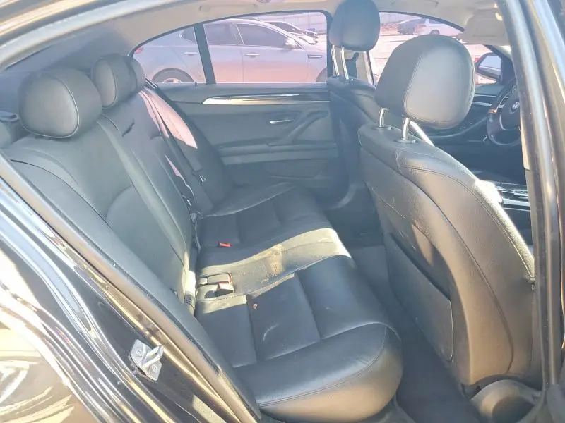 2016 BMW 528 XI  
