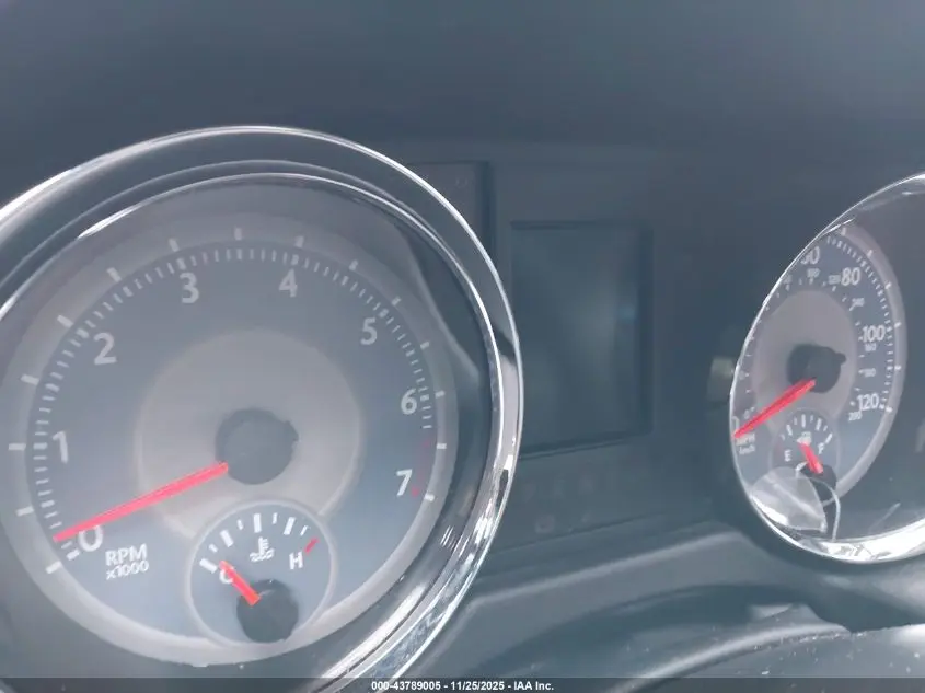 2015 CHRYSLER TOWN & COUNTRY TOURING