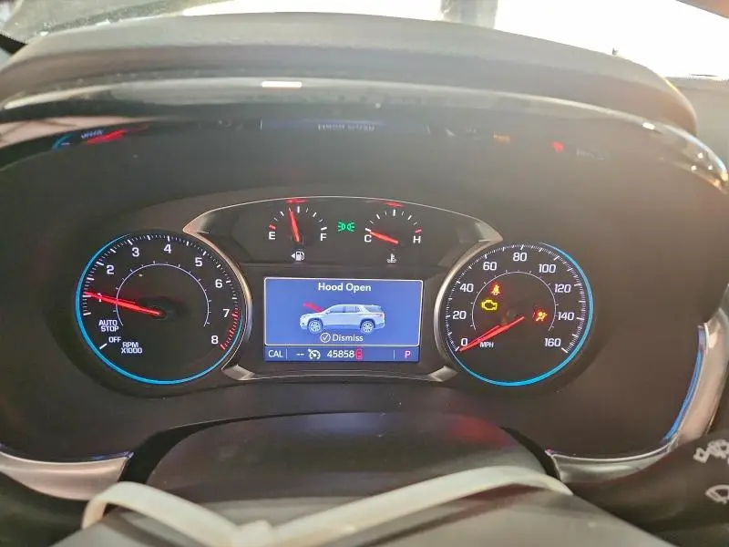 2023 CHEVROLET TRAVERSE LT  