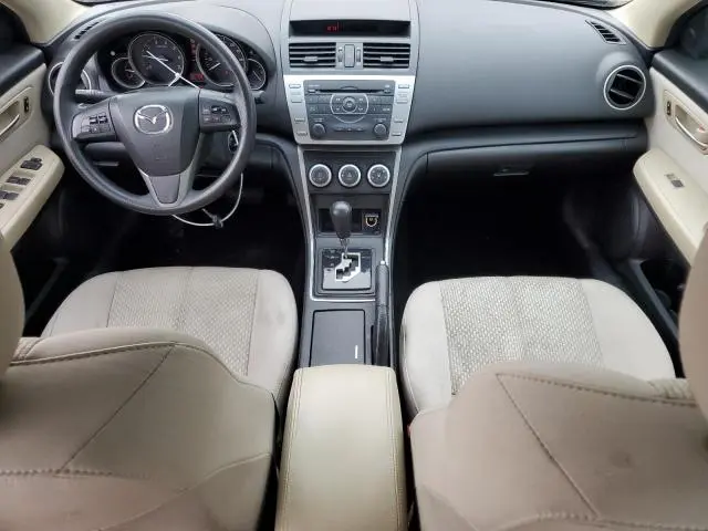 2011 MAZDA 6 I  