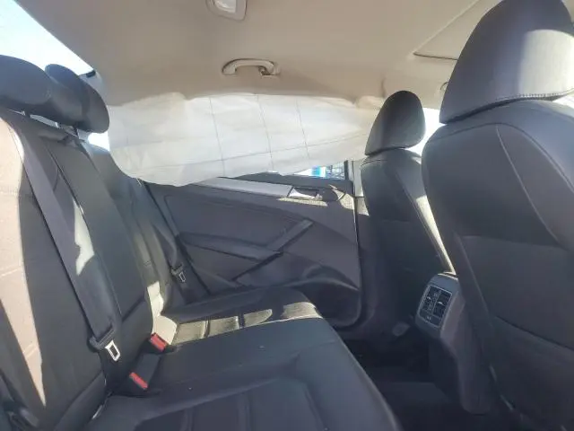 2014 VOLKSWAGEN PASSAT SE  