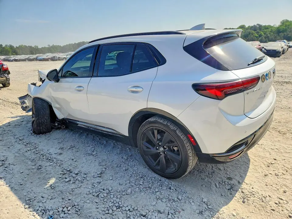 2023 BUICK ENVISION ESSENCE  