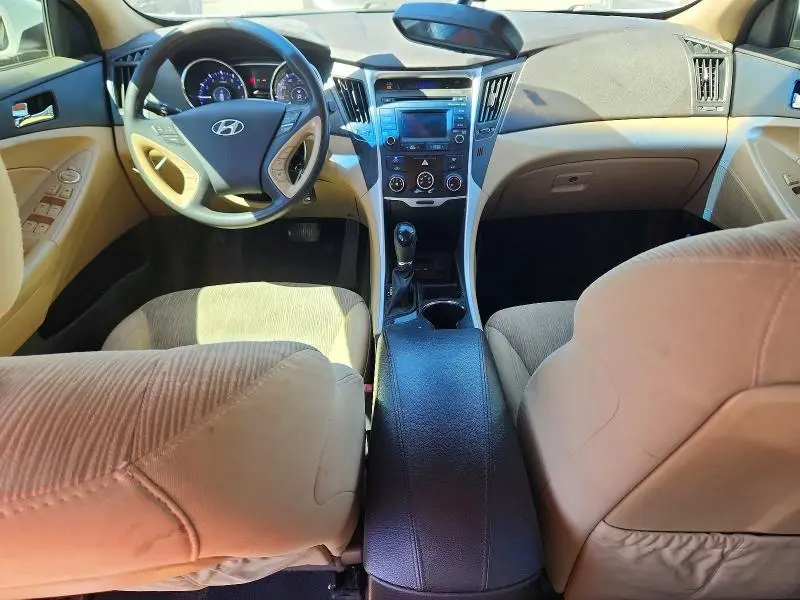 2014 HYUNDAI SONATA GLS  